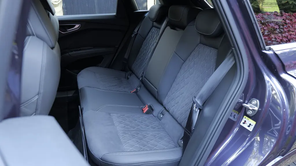 Audi Q4 210kW 45 82kWh S Line 5dr Auto Leather