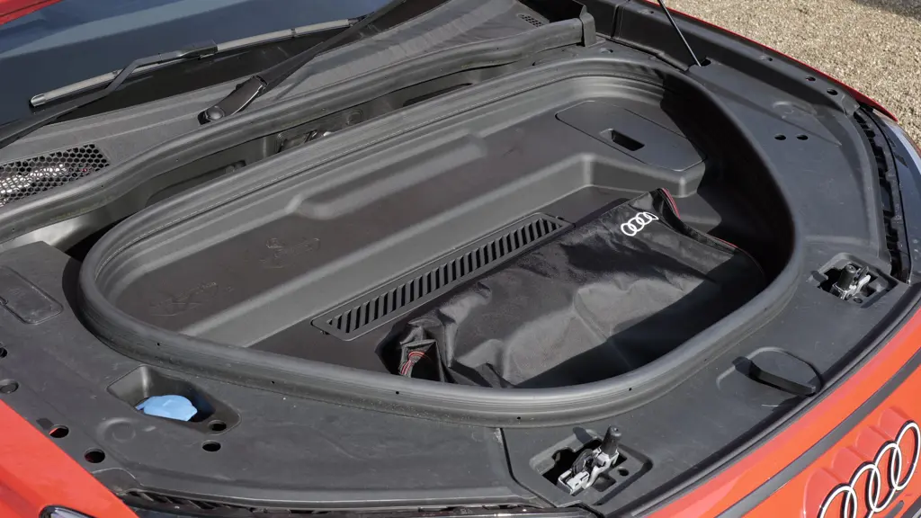 Audi Q6 185kW 83kWh Sport 5dr Auto S+V