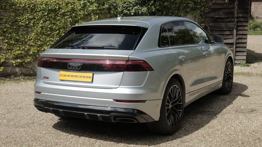Audi Q8 3.0 TFSI e Qtro 394 S Line 5dr Tiptronic Tech Pro