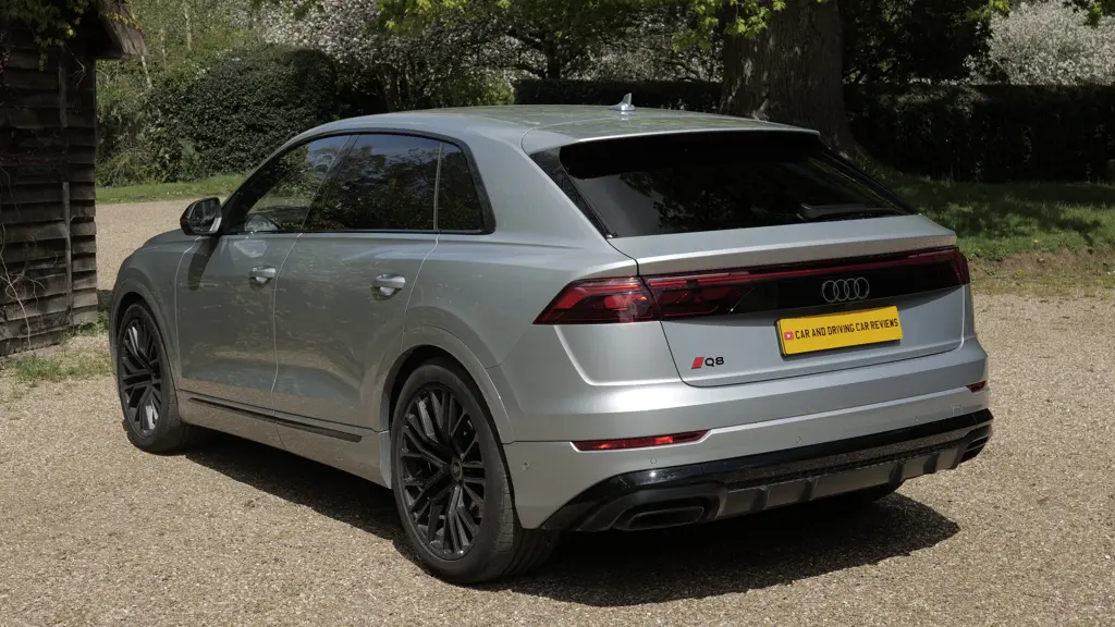 Audi Q8 3.0 TFSI e Qtro 394 S Line 5dr Tiptronic Tech Pro