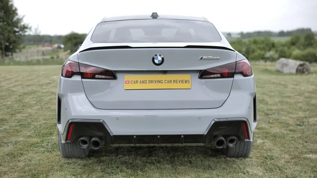 BMW 2 Series M235 xDrive 4dr Step Auto Tech+ Pack