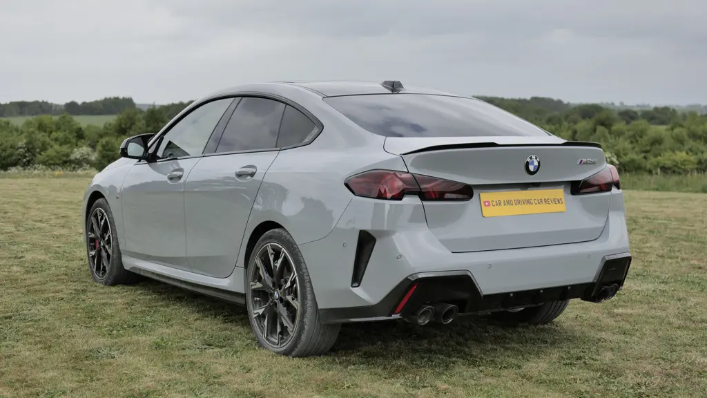 BMW 2 Series M235 xDrive 4dr Step Auto Tech+ Pack