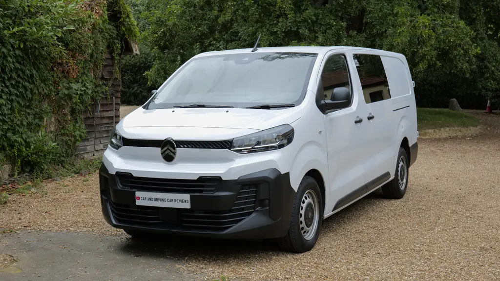 Citroen Dispatch E- M Special Edition 100KW 75KWH Van VTR Auto