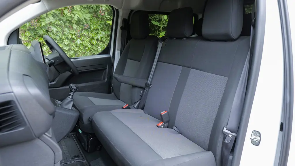 Citroen Dispatch E- M Special Edition 100KW 75KWH Van VTR Auto