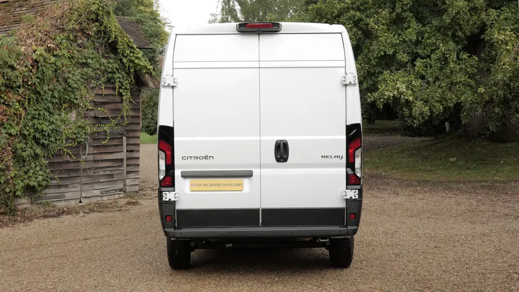 Citroen Relay 35 L3 Diesel 2.2 Bluehdi 140 Platform CAB Enterprise