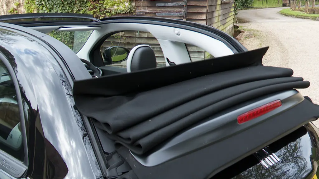 Fiat 500 87kW Red 42kWh 2dr Auto