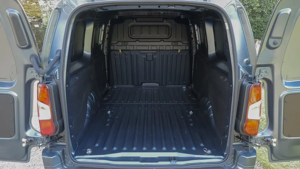 Fiat Doblo L2 Diesel 1.5 Multijet 130 H1 Van Plus Auto