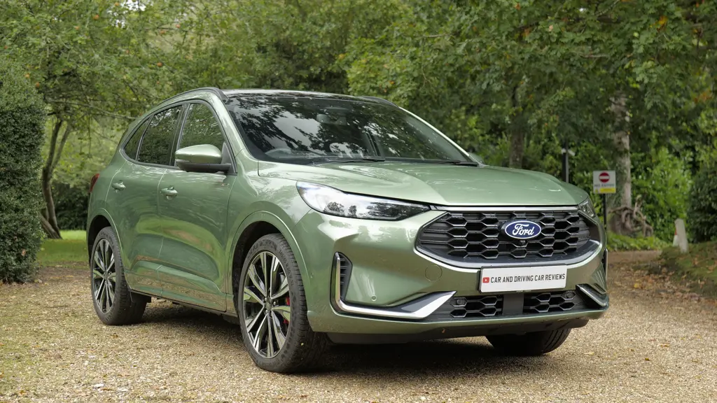 Ford Kuga 2.5 PHEV ST-Line X 5dr CVT