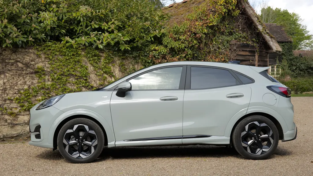 Ford Puma 1.0 EcoBoost Hybrid mHEV ST-Line 5dr