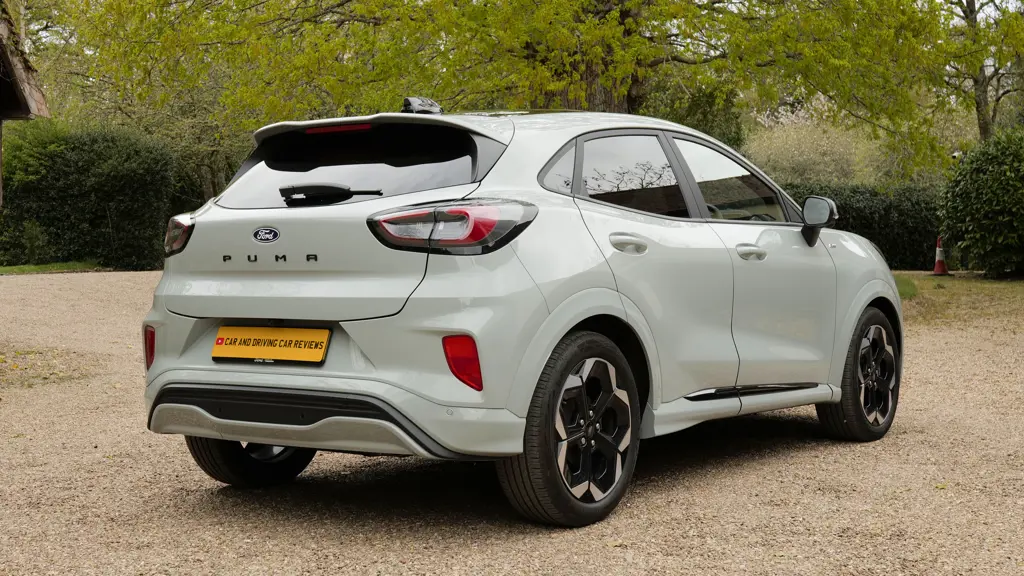 Ford Puma 1.0 EcoBoost Hybrid mHEV ST-Line 5dr