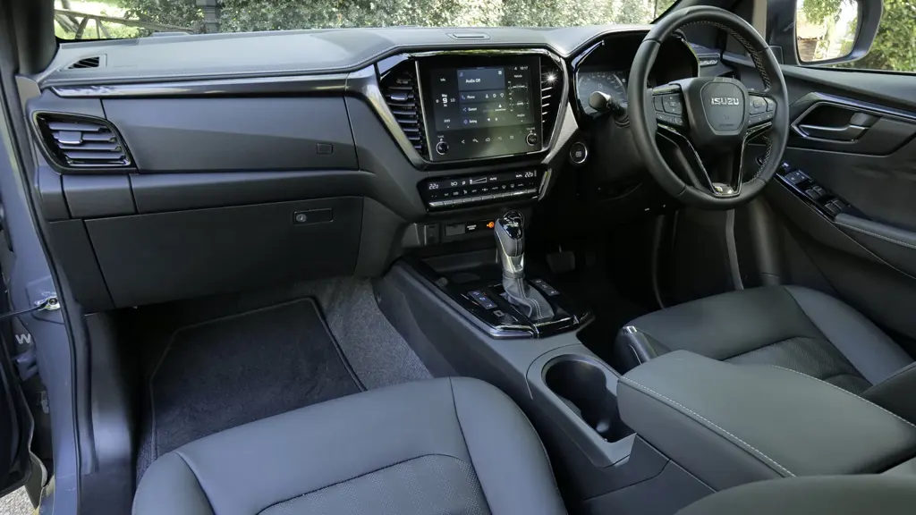 Isuzu D-MAX Special Edition 1.9 V-Cross Steel Edition Double CAB 4X4 Auto