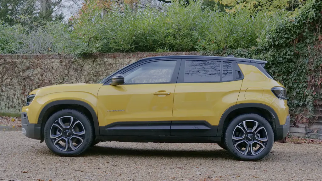 Jeep Avenger 1.2 E-AWD e-Hybrid Upland 5dr DCT