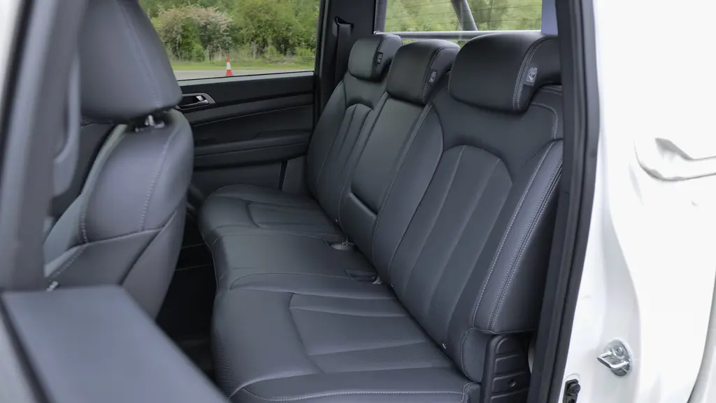 KGM Musso Diesel 2.2 Double CAB Pick UP Rebel