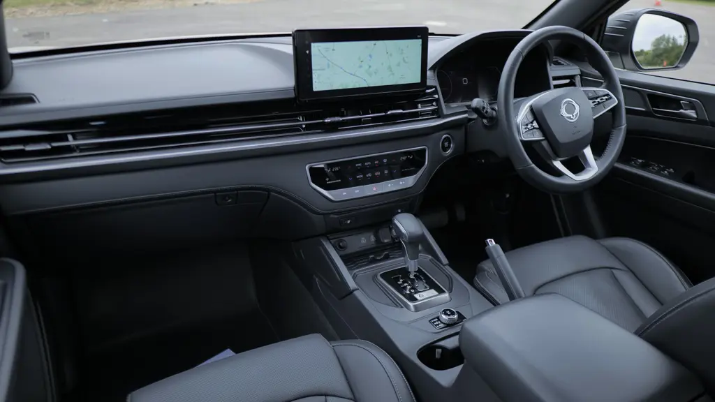 KGM Musso Diesel 2.2 Double CAB Pick UP Rebel