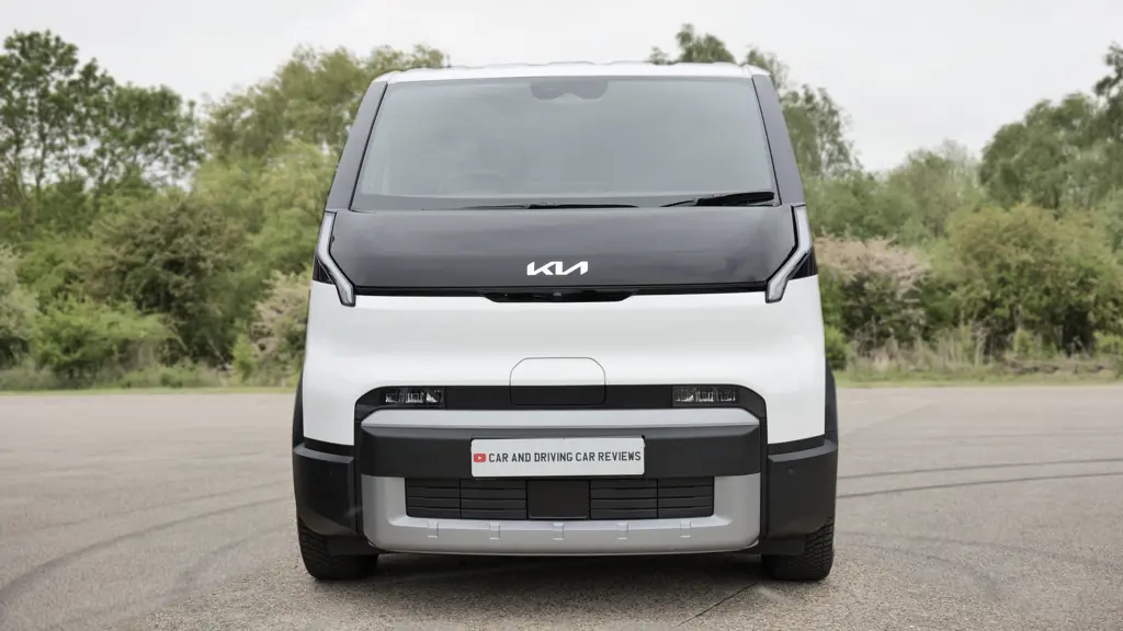 Kia PV5 Cargo Electric 89KW Plus Standard Range 52KWH Van Auto