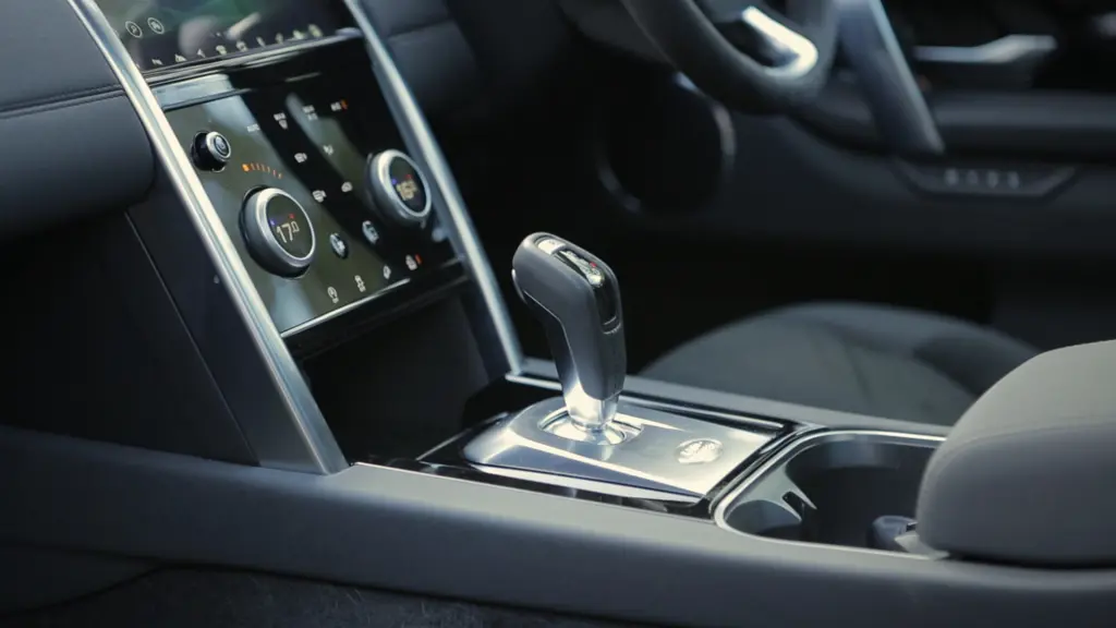 Land Rover Discovery Sport 1.5 P270e Metropolitan 5dr Auto 5 Seat