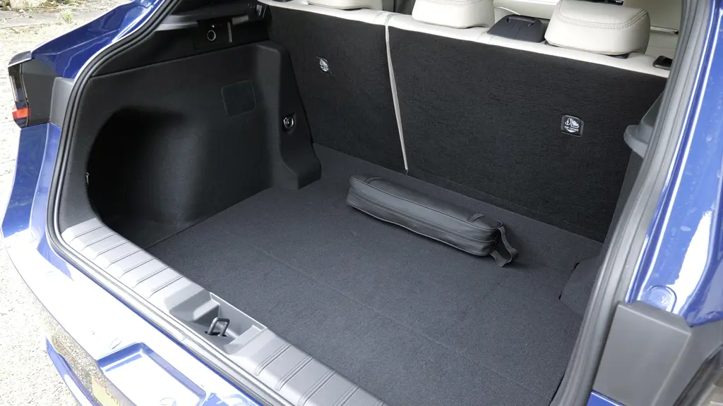 Lexus Lbx 1.5 Takumi Design 5dr E-CVT