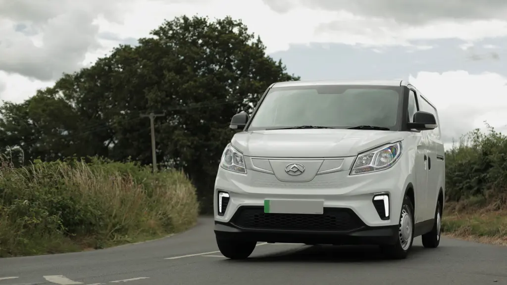 Maxus Deliver 3 E L2 Electric 118KW Chassis CAB 50.2Kwh Auto