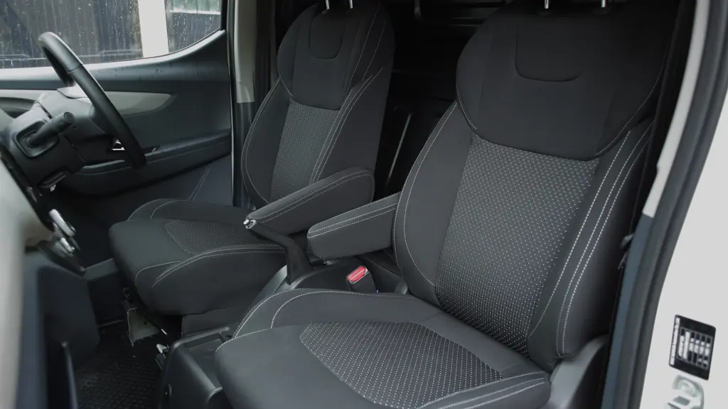 Maxus Deliver 3 E L2 Electric 118KW Chassis CAB 50.2Kwh Auto