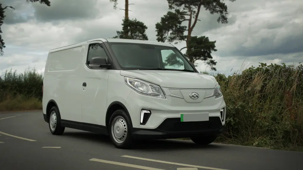 Maxus Deliver 3 E L2 Electric 118KW Chassis CAB 50.2Kwh Auto