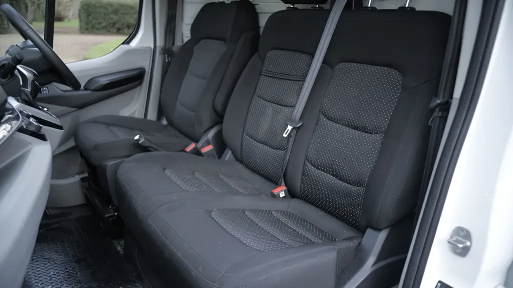 Maxus Deliver 9 E MWB Electric FWD 150KW High Roof Van 77KWH Auto