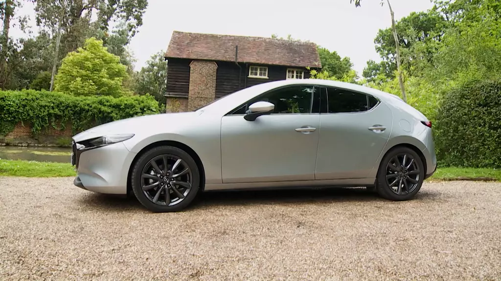 Mazda 3 2.5 e-Skyactiv G MHEV 140 Homura 5dr Auto