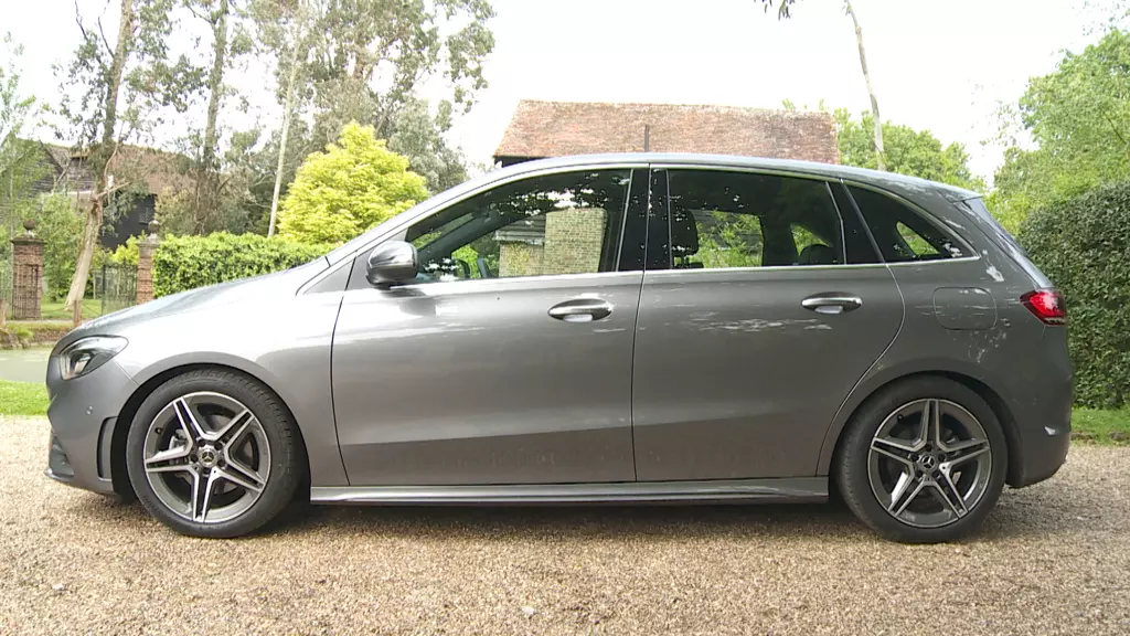 Mercedes-Benz B Class B200d AMG Line Premium Plus 5dr Auto