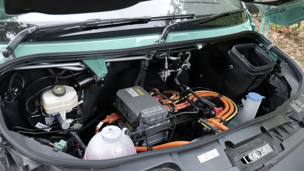 Mercedes-Benz Sprinter E 314 L2 Electric RWD 100KW 81KWH PRO Chassis CAB Auto