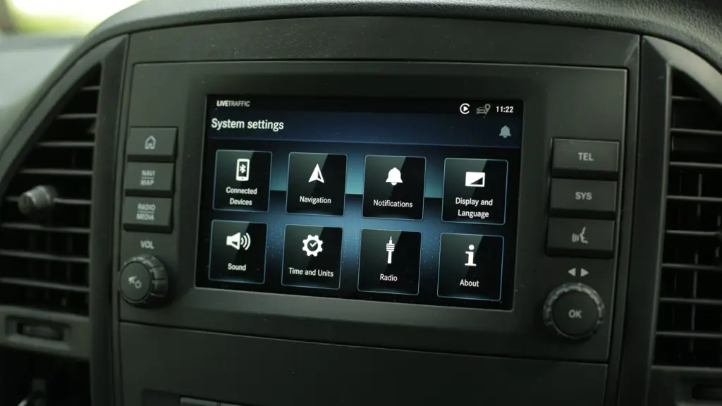 Mercedes-Benz Vito E Tourer L3 Electric FWD 150KW 100Kwh Select 8-Seater Auto