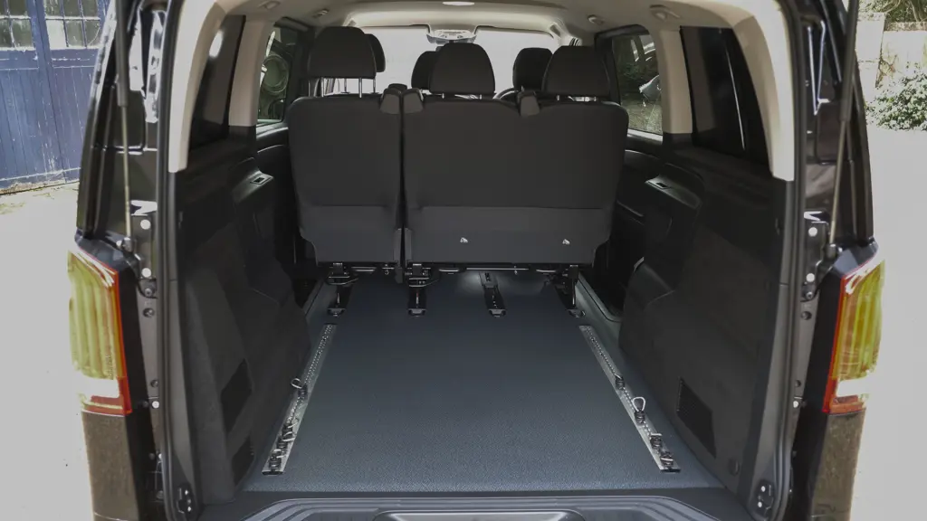 Mercedes-Benz Vito L2 Diesel RWD 119Cdi Select Crew Van 9G-Tronic