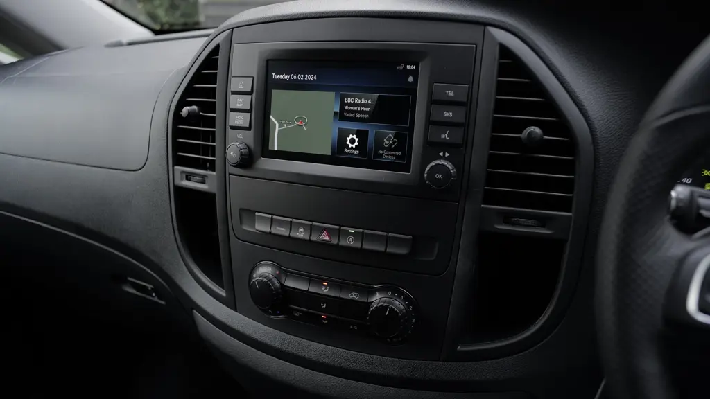 Mercedes-Benz Vito L2 Diesel RWD 119Cdi Select Crew Van 9G-Tronic