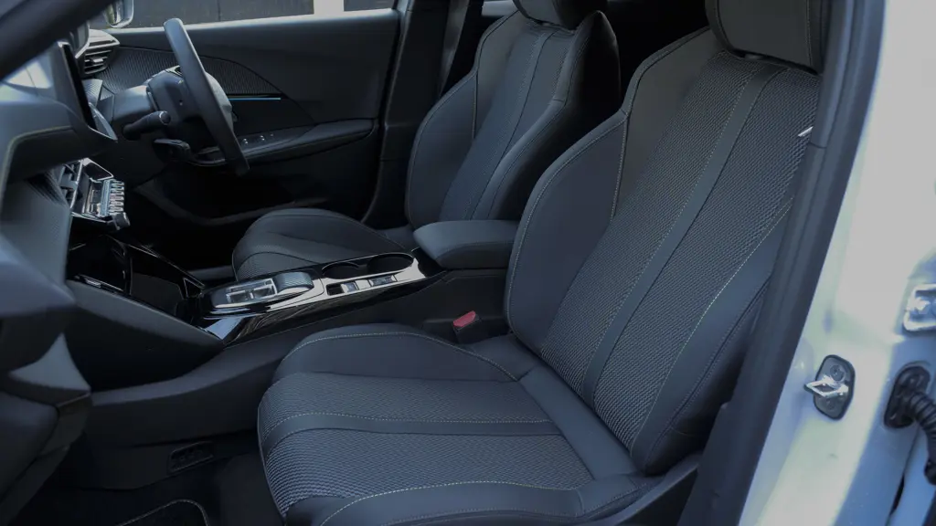 Peugeot 2008 115kW GT Premium 54kWh 5dr Auto