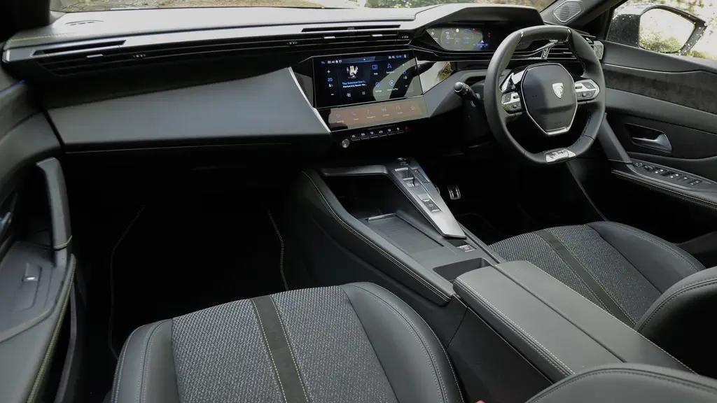 Peugeot 408 158kW Allure 58kWh 5dr Auto