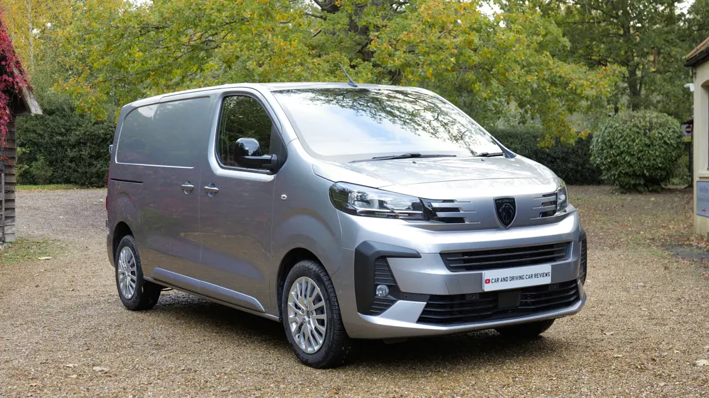 Peugeot Expert L1 Diesel 2.2 Bluehdi 150 Professional Crew Van