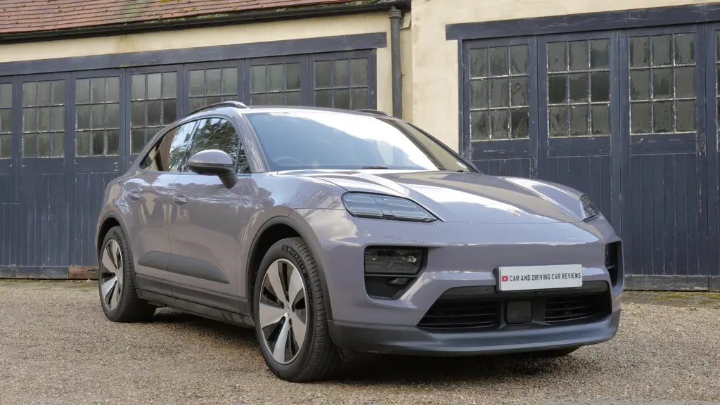 Porsche Macan 300kW 4 100kWh 5dr Auto