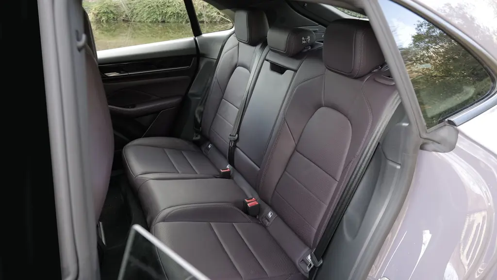 Porsche Macan 300kW 4 100kWh 5dr Auto