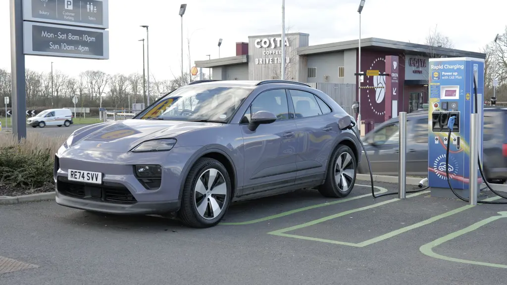 Porsche Macan 300kW 4 100kWh 5dr Auto