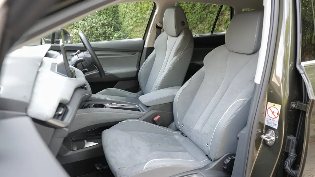 Skoda Enyaq 150kW 60 Edition 63kWh 5dr Auto Lodge/Advanced