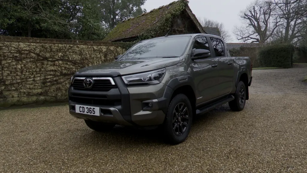 Toyota Hilux Diesel GR Sport II D/Cab Pick UP 2.8 D-4D Auto