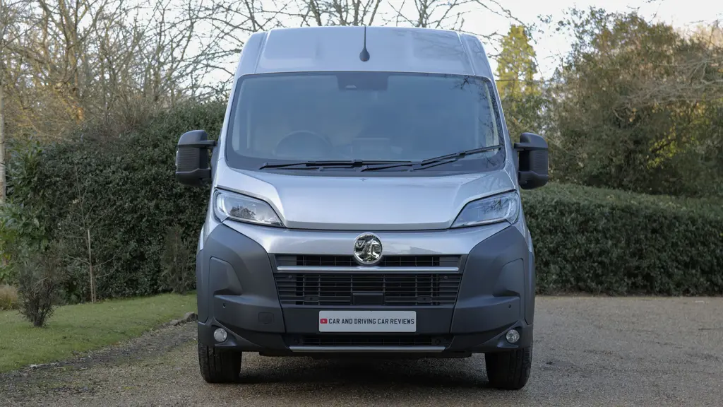 Vauxhall Movano 3500 L3 Diesel FWD 2.2 Turbo D 140 H3 Van Prime