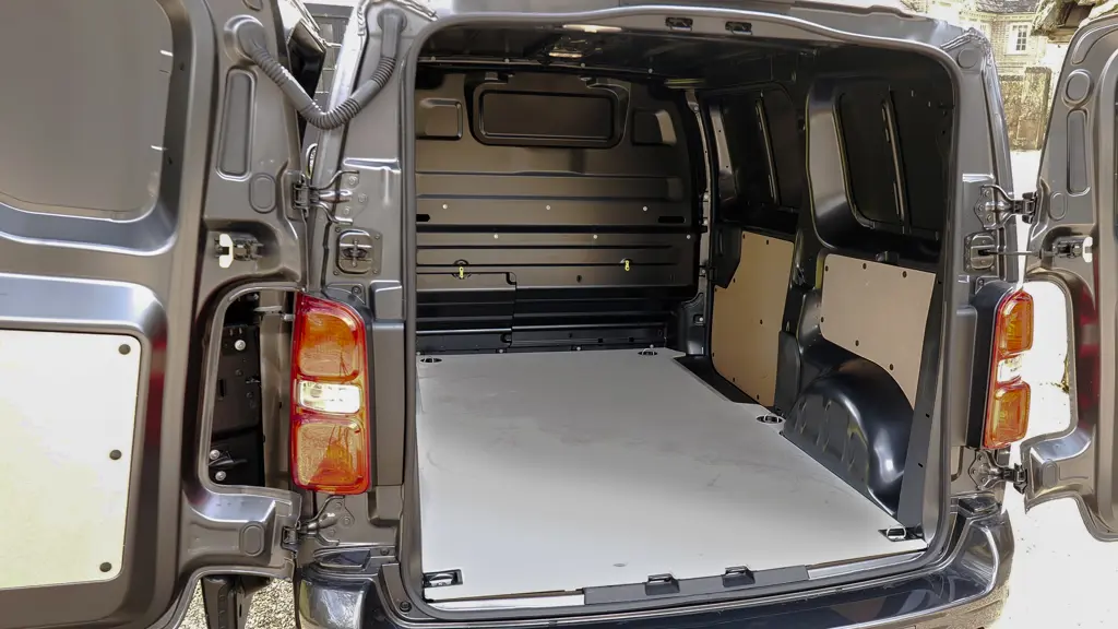 Vauxhall Vivaro Diesel 2.0 Turbo D 145 Prime H1 Double CAB