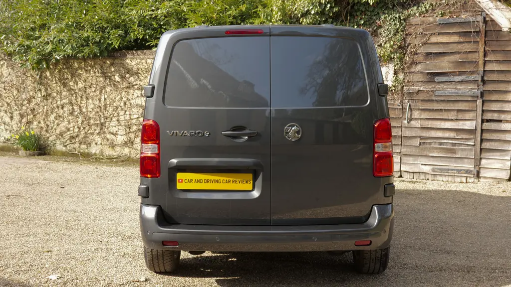 Vauxhall Vivaro Diesel 2.0 Turbo D 145 Prime H1 Double CAB