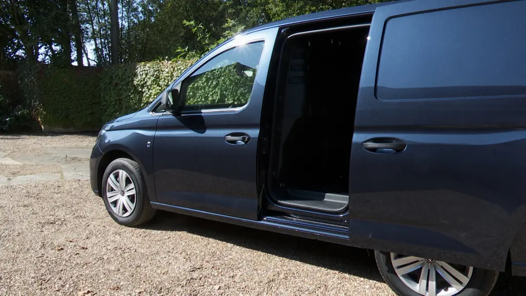 Volkswagen Caddy Cargo C20 Petrol 1.5 Ehybrid 150 Commerce PRO Van DSG Assist