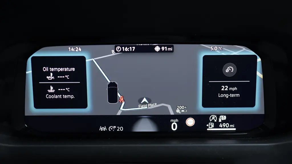 Volkswagen Crafter CR35 LWB Diesel FWD 2.0 TDI 140PS Commerce ETG Luton Tail Lift Auto