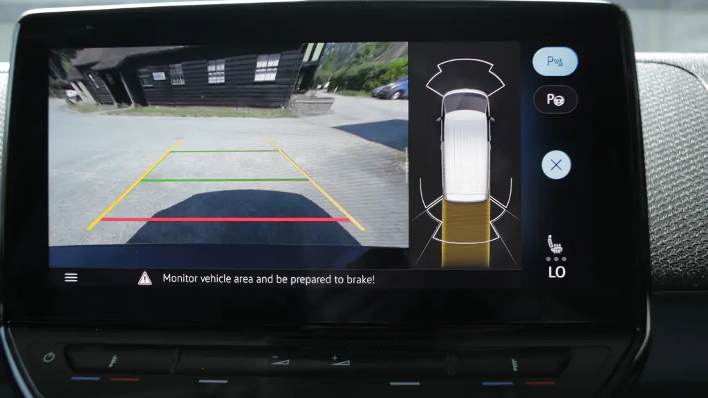 Volkswagen ID. Buzz Cargo 210KW Commerce 79KWH Auto