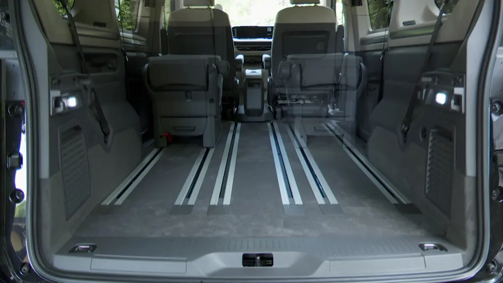 Volkswagen Multivan 2.0 TDI Life 5dr DSG 6 Seat