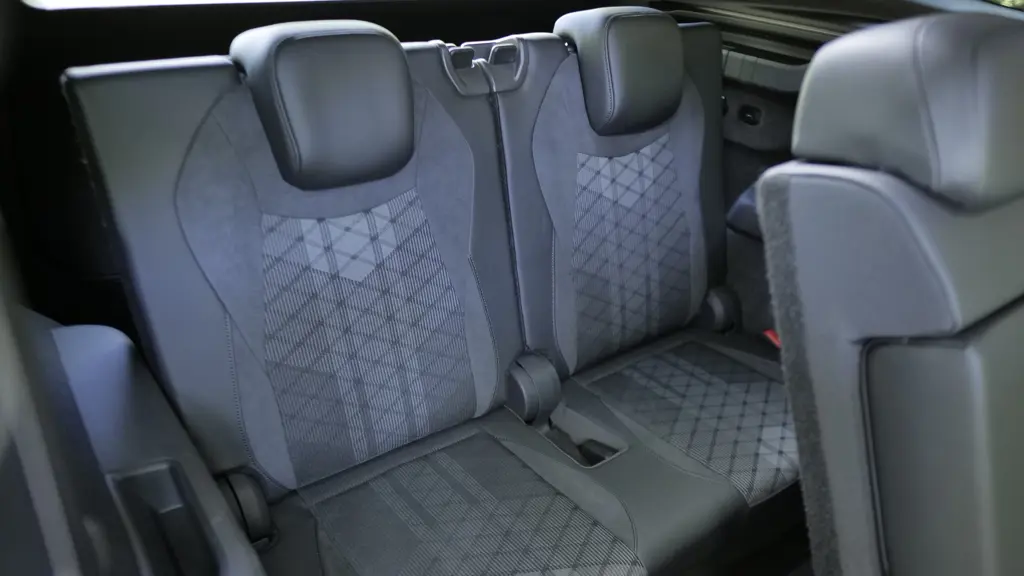 Volkswagen Tayron 1.5 TSI eHybrid Elegance 5dr DSG6