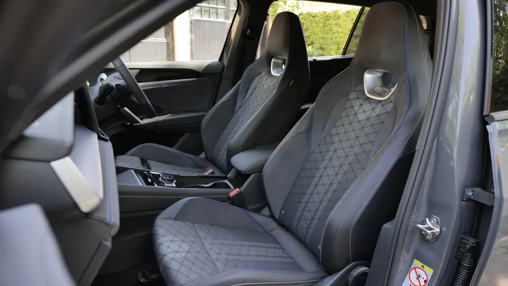 Volkswagen Tayron 1.5 TSI eHybrid Elegance 5dr DSG6