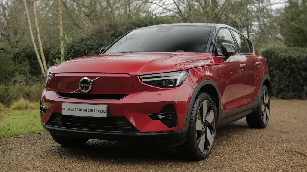 Volvo EC40 175kW Plus Pro 69kWh 5dr Auto