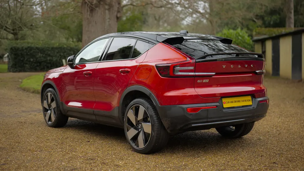 Volvo EC40 175kW Plus Pro 69kWh 5dr Auto